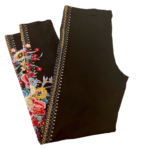 Time For Me Pants - Like New Time For Me Black Floral Embroidered Pants Leggings Size XL